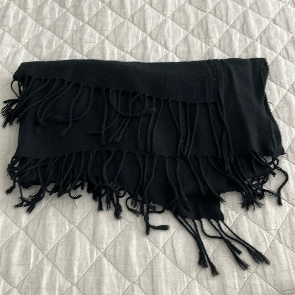 Black pashmina